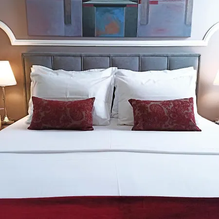 Apartment Tiepolo Elegant Apt, 5th Fl *
