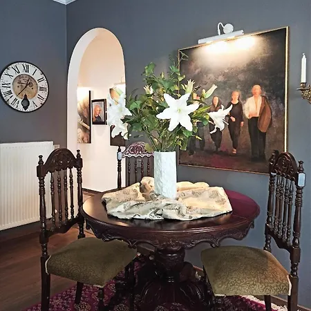 Tiepolo Elegant Apt, 5th Fl